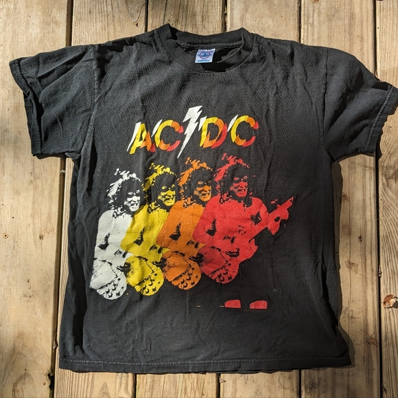Vintage Y2K AC/DC T Shirt - Picture 1 of 4